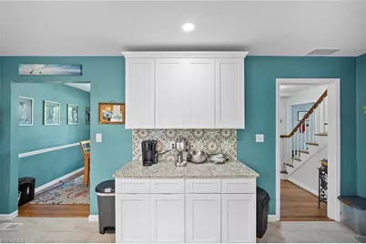 1001 Oakview Road, High Point, NC 27265 - Photo 17