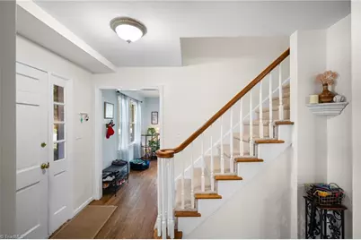 1001 Oakview Road, High Point, NC 27265 - Photo 9
