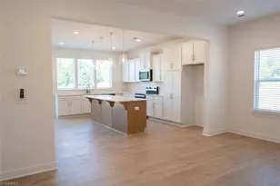 5158 Paramount Rd, Pfafftown, NC 27040 - Photo 5