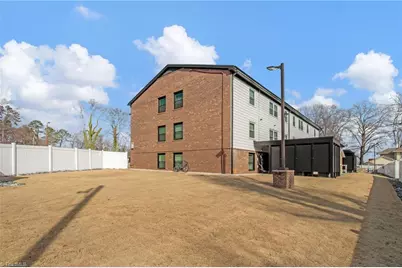 105 Dahl Street, Madison, NC 27025 - Photo 23