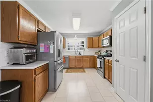 7405 Cortney Glen Ln, Lewisville, NC 27023 - Photo 9
