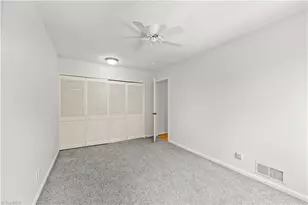 204 Lamplighter Cir, Winston-Salem, NC 27104 - Photo 17