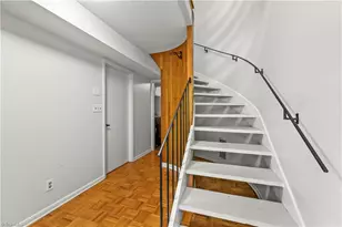 204 Lamplighter Cir, Winston-Salem, NC 27104 - Photo 5