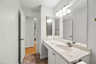 204 Lamplighter Cir, Winston-Salem, NC 27104 - Photo 19