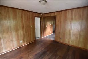 730 Alexander St, Winston-Salem, NC 27127 - Photo 7