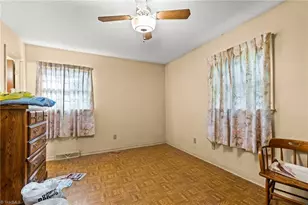 4611 Beth Rd, Greensboro, NC 27406 - Photo 13