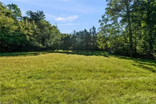 4611 Beth Rd, Greensboro, NC 27406 - Photo 25