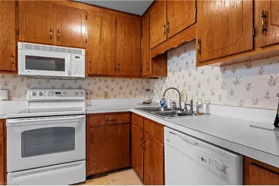 1402 Clegg Street, Greensboro, NC 27407 - Photo 11