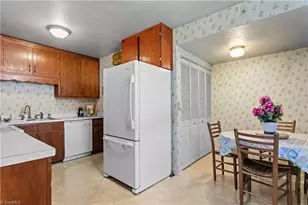1402 Clegg St, Greensboro, NC 27407 - Photo 7