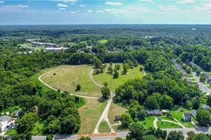 2716 McConnell Rd, Greensboro, NC 27401 - Photo 7