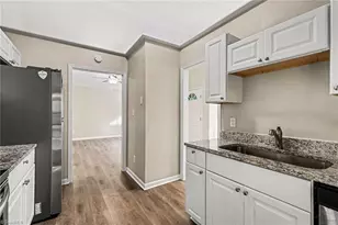 4228 Studio Ln, Greensboro, NC 27407 - Photo 7