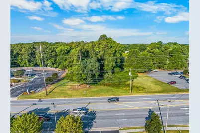 1702 Westchester Drive, High Point, NC 27262 - Photo 3