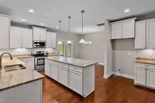 3694 Vestavia Dr, Kernersville, NC 27284 - Photo 7