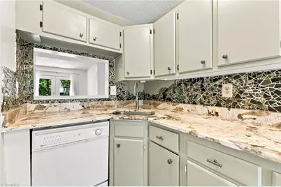 301 Village Lane #F, Greensboro, NC 27409 - Photo 3
