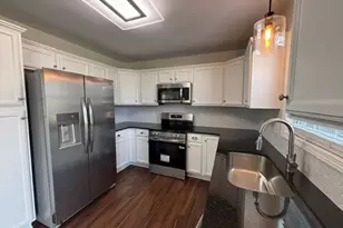 4427 Parkcrest Cir, Kernersville, NC 27284 - Photo 3