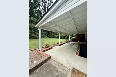 305 Wrenn Avenue, Mount Airy, NC 27030 - Photo 11
