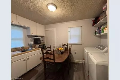 3611 Greensboro Street, Greensboro, NC 27401 - Photo 9