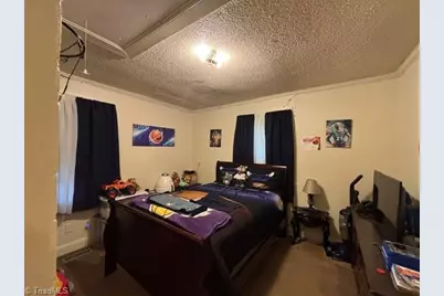 3611 Greensboro Street, Greensboro, NC 27401 - Photo 7