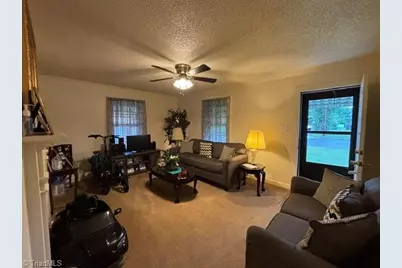 3611 Greensboro Street, Greensboro, NC 27401 - Photo 3