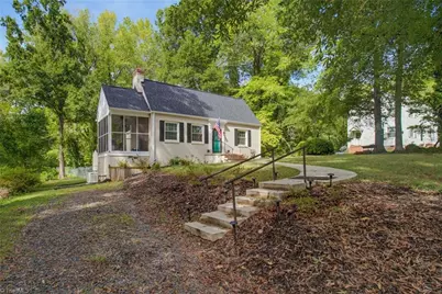 925 Seymour Court, Eden, NC 27288 - Photo 3