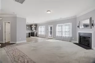 15 Harvest Oak Ct, Greensboro, NC 27406 - Photo 3