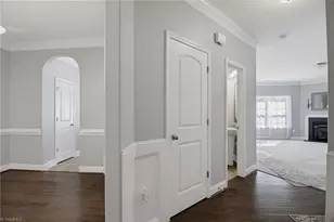 15 Harvest Oak Ct, Greensboro, NC 27406 - Photo 5