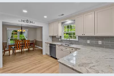 1055 Foothills Drive, Kernersville, NC 27284 - Photo 15