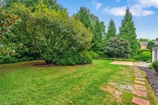 1055 Foothills Dr, Kernersville, NC 27284 - Photo 47