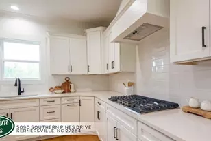 5090 Southern Pnes Dr, Kernersville, NC 27284 - Photo 5