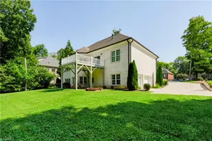 931 Golf House Rd, Whitsett, NC 27377 - Photo 7