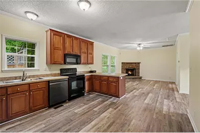 1706 Whites Mill Road, High Point, NC 27265 - Photo 17