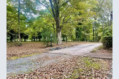 1121 Old Greensboro Road, Thomasville, NC 27360 - Photo 13