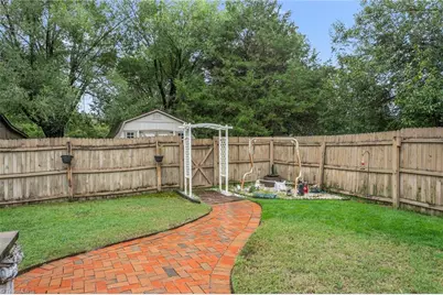 1609 Regency Drive, Burlington, NC 27215 - Photo 7