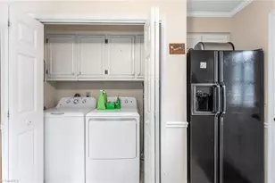 1609 Regency Dr, Burlington, NC 27215 - Photo 21