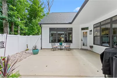 660 Corregidor Street, Mebane, NC 27302 - Photo 31