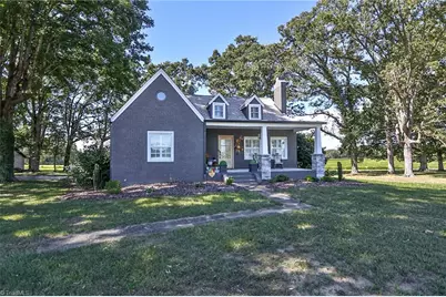 2659 US Highway 21, Hamptonville, NC 27020 - Photo 1