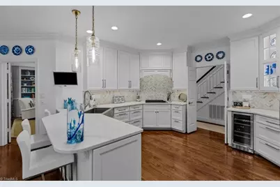 5 Cape May Point, Greensboro, NC 27455 - Photo 17