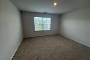 3741 Millennium Dr, Greensboro, NC 27455 - Photo 15