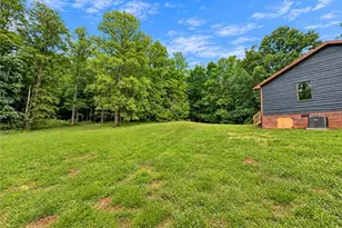 526 Hoover Mountain Rd, Purlear, NC 286 - Photo 21