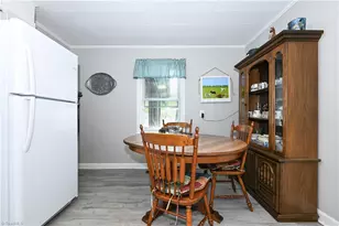 2758 N Old Greensboro Rd, High Point, NC 27265 - Photo 7