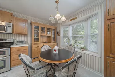 652 Lantern Ridge Drive, Winston-Salem, NC 27104 - Photo 5
