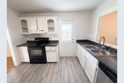 509 Greenbriar Road, Greensboro, NC 27405 - Photo 7