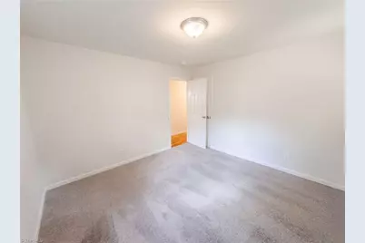 509 Greenbriar Road, Greensboro, NC 27405 - Photo 13