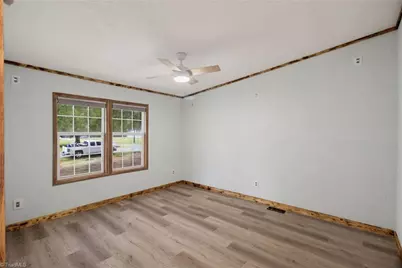 202 Pond Trail, Reidsville, NC 27320 - Photo 17