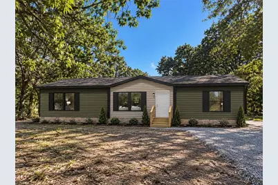 6351 Canadian Avenue, Hope Mills, NC 28348 - Photo 1
