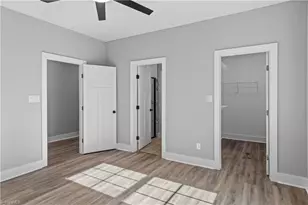 2328 Summerlin St, Winston-Salem, NC 27103 - Photo 17