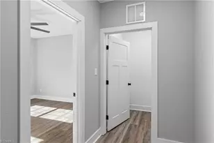 2328 Summerlin St, Winston-Salem, NC 27103 - Photo 13