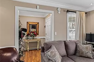 911 Banner St, Mount Airy, NC 27030 - Photo 7