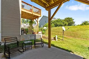 3908 Tarrant Trace Cir, High Point, NC 27265 - Photo 39