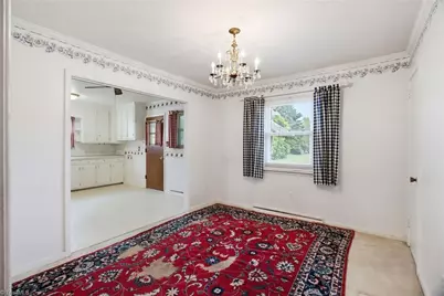 553 E Ridge Avenue, Liberty, NC 27298 - Photo 19
